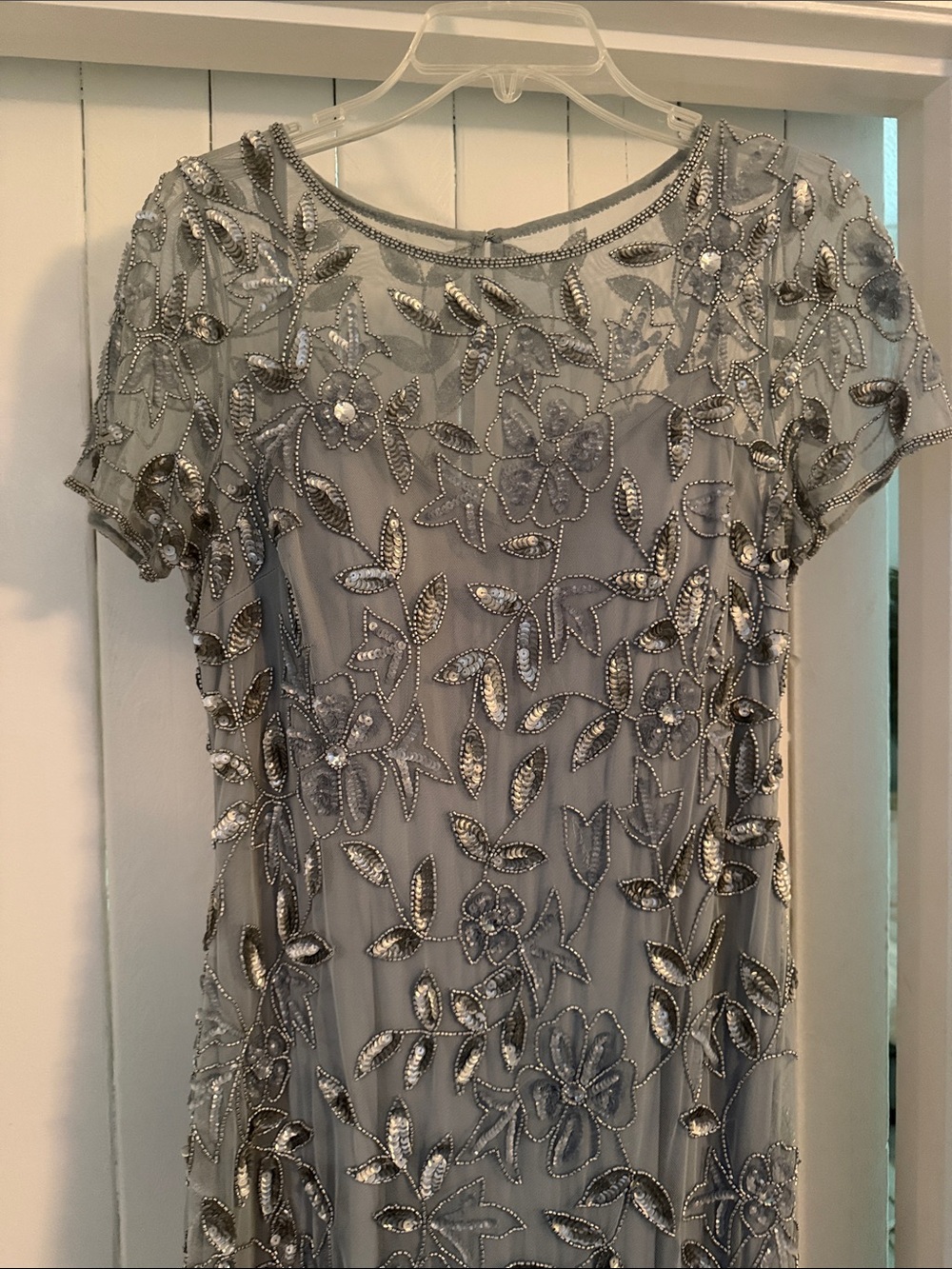 Adrianna Papell Silver Beaded Floral Evening Dress Size 12 Worn once - Picture 2 of 3